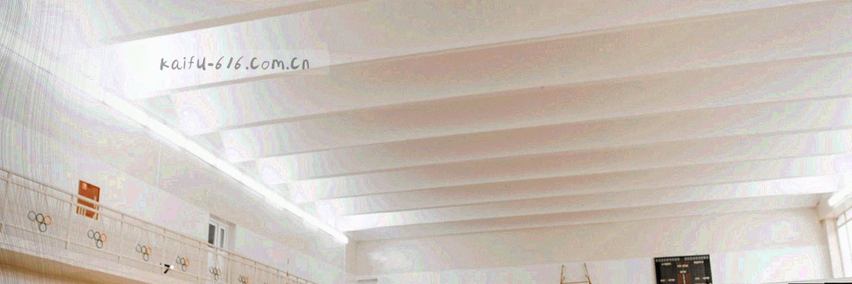 深空蓝精密网格与条款编号构成的抽象背景，用于使用说明页首屏